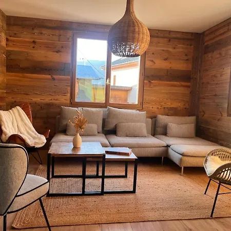 House For 10 People