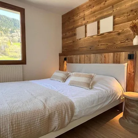 House For 10 People
