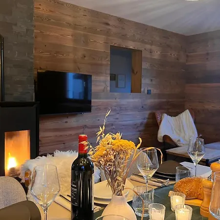 Vakantiehuis House For 10 People