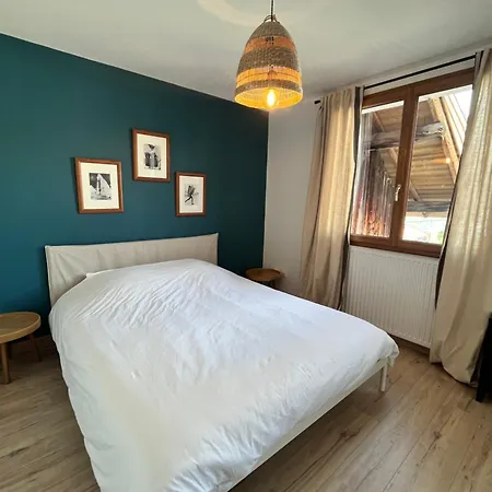 Les Sonnailles, House For 10 People Ferienhaus